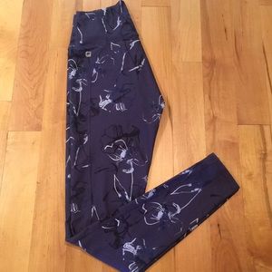 Fabletics leggings